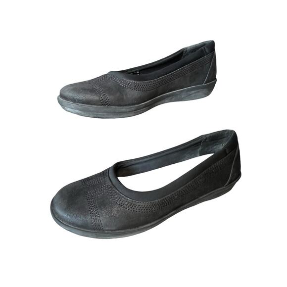 Clarks Cloudsteppers Comfort Ballet Flats Cushioned Comfy Casual Preppy 5.5 - Picture 1 of 4